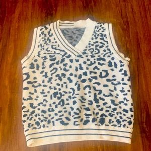 Sweater vest